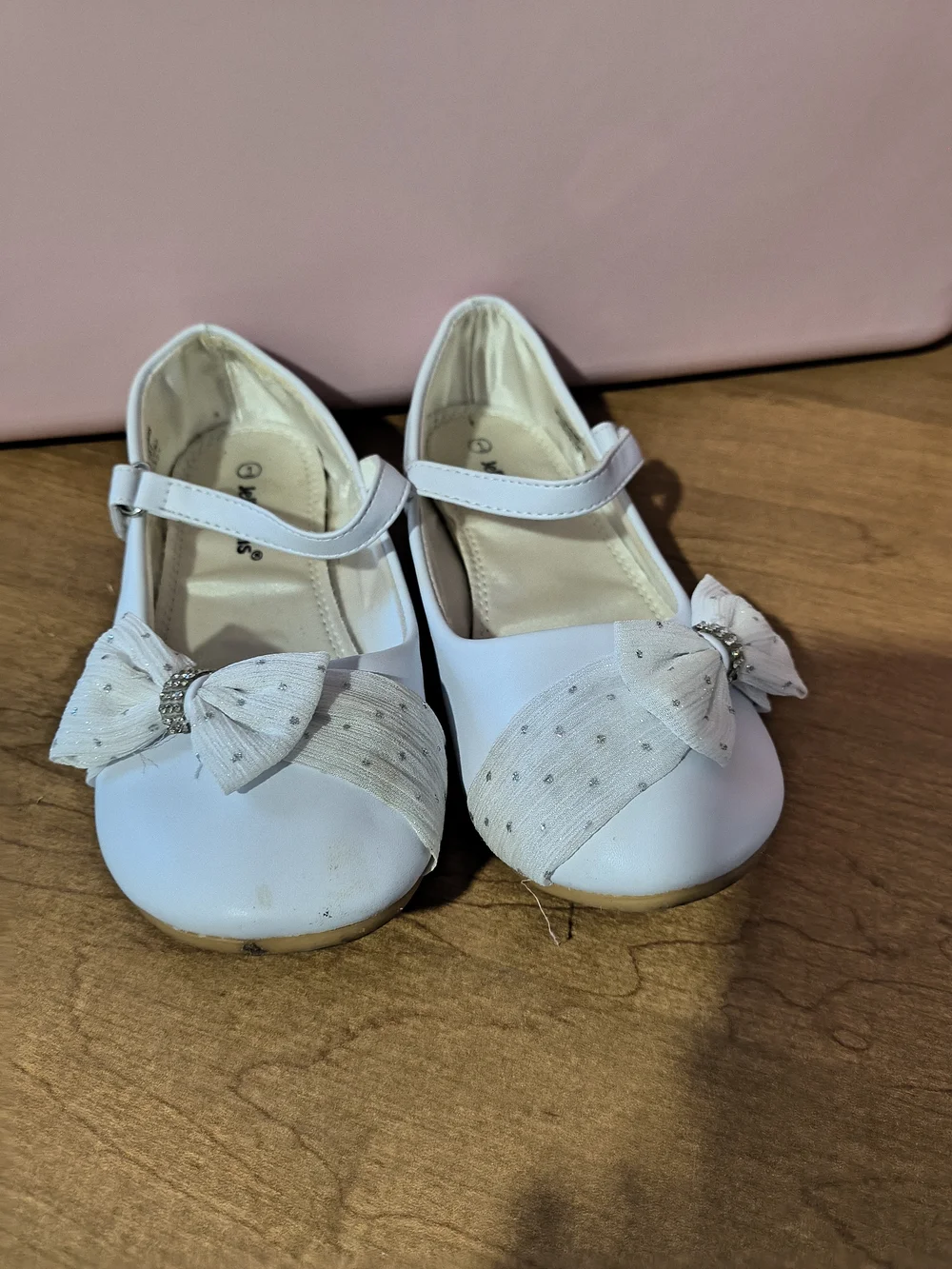 Jelly Beans White Girls' Dress Shoes with Bow